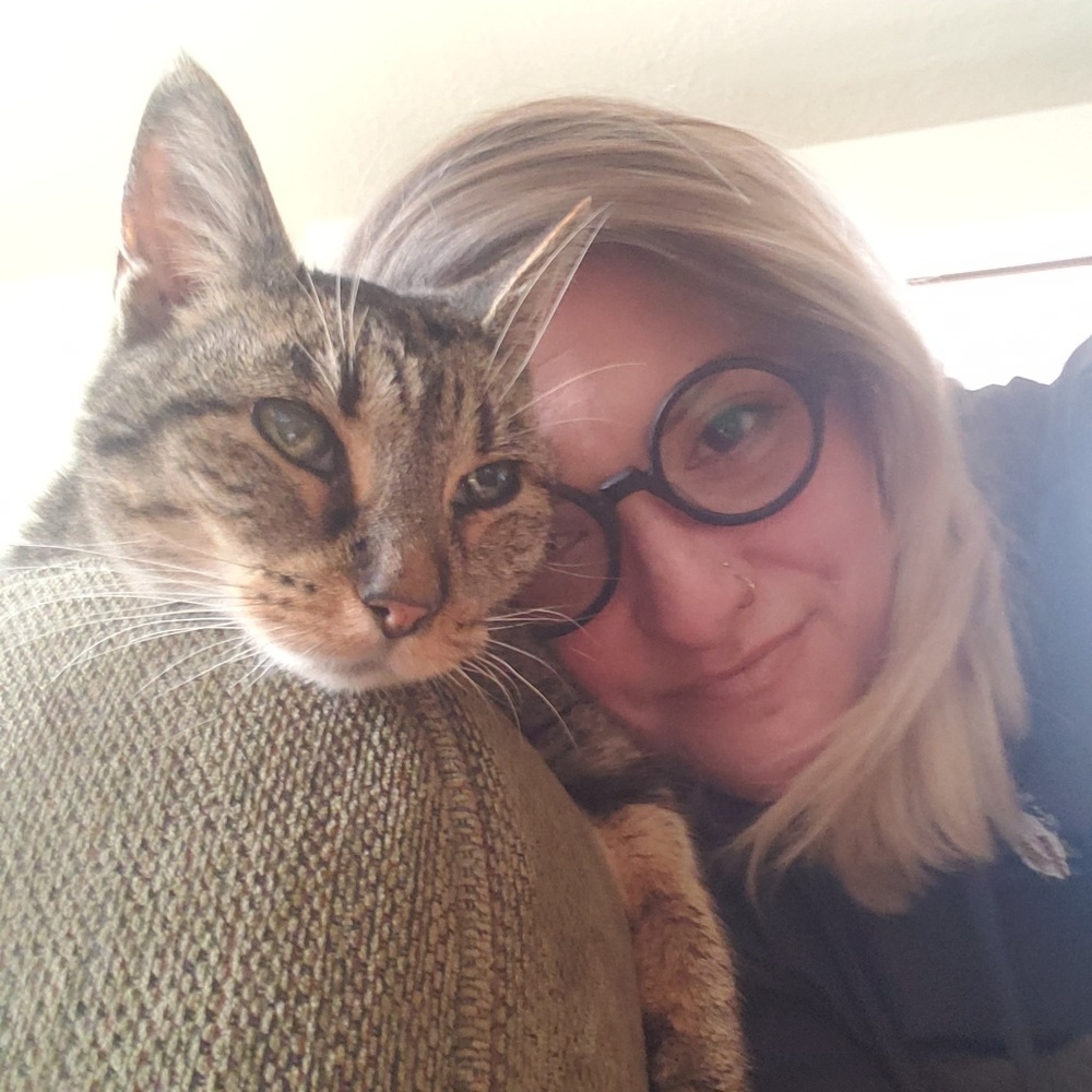 Meet your Posher, Ali